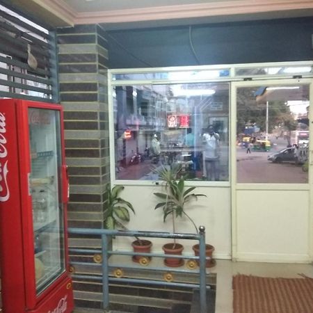 Apoorva Residency Bangalore Exterior foto