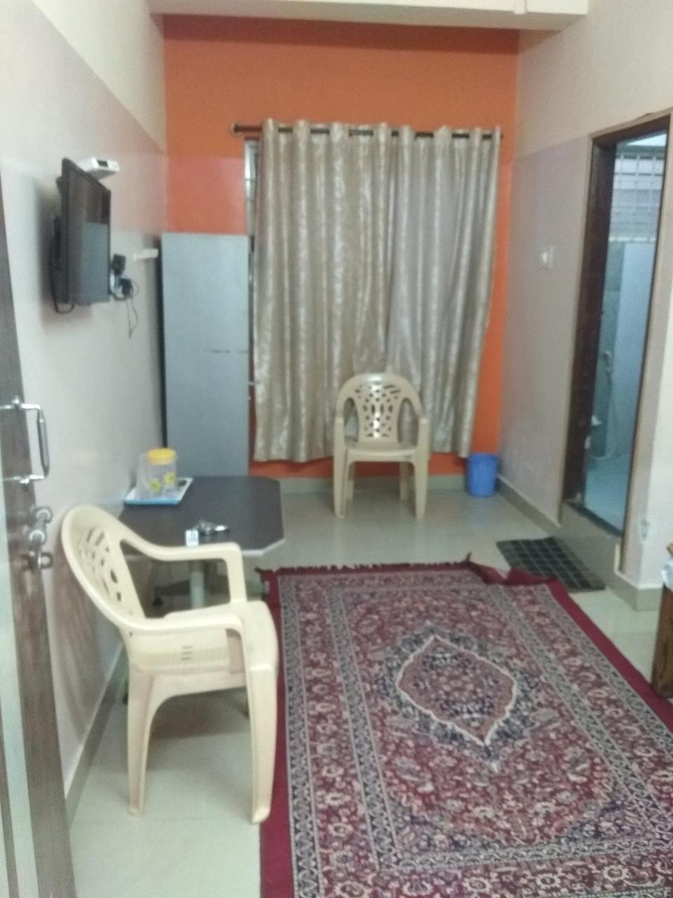 Apoorva Residency Bangalore Exterior foto
